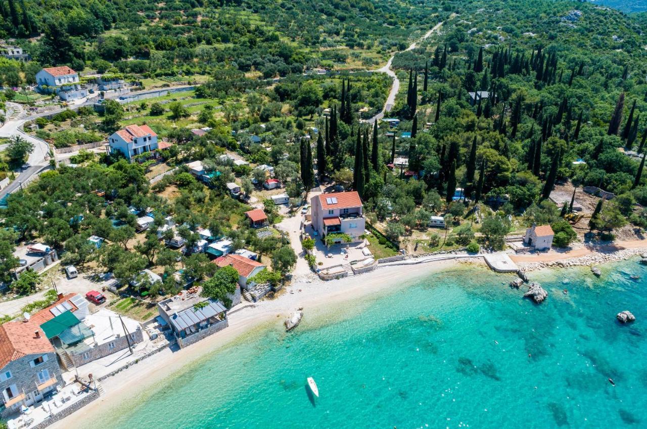 Apartments Cypress Sea Cove سلانو المظهر الخارجي الصورة