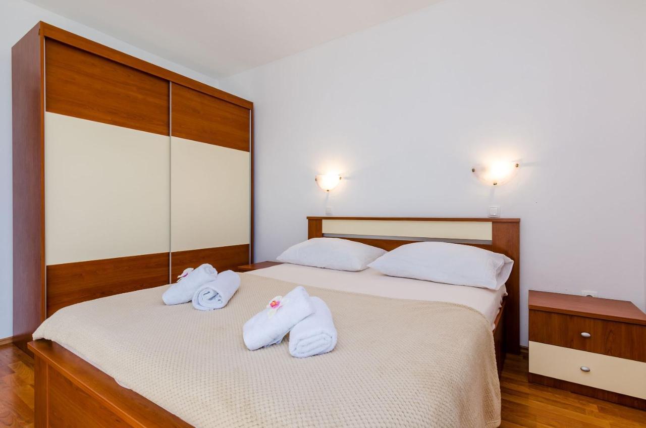 Apartments Cypress Sea Cove سلانو المظهر الخارجي الصورة