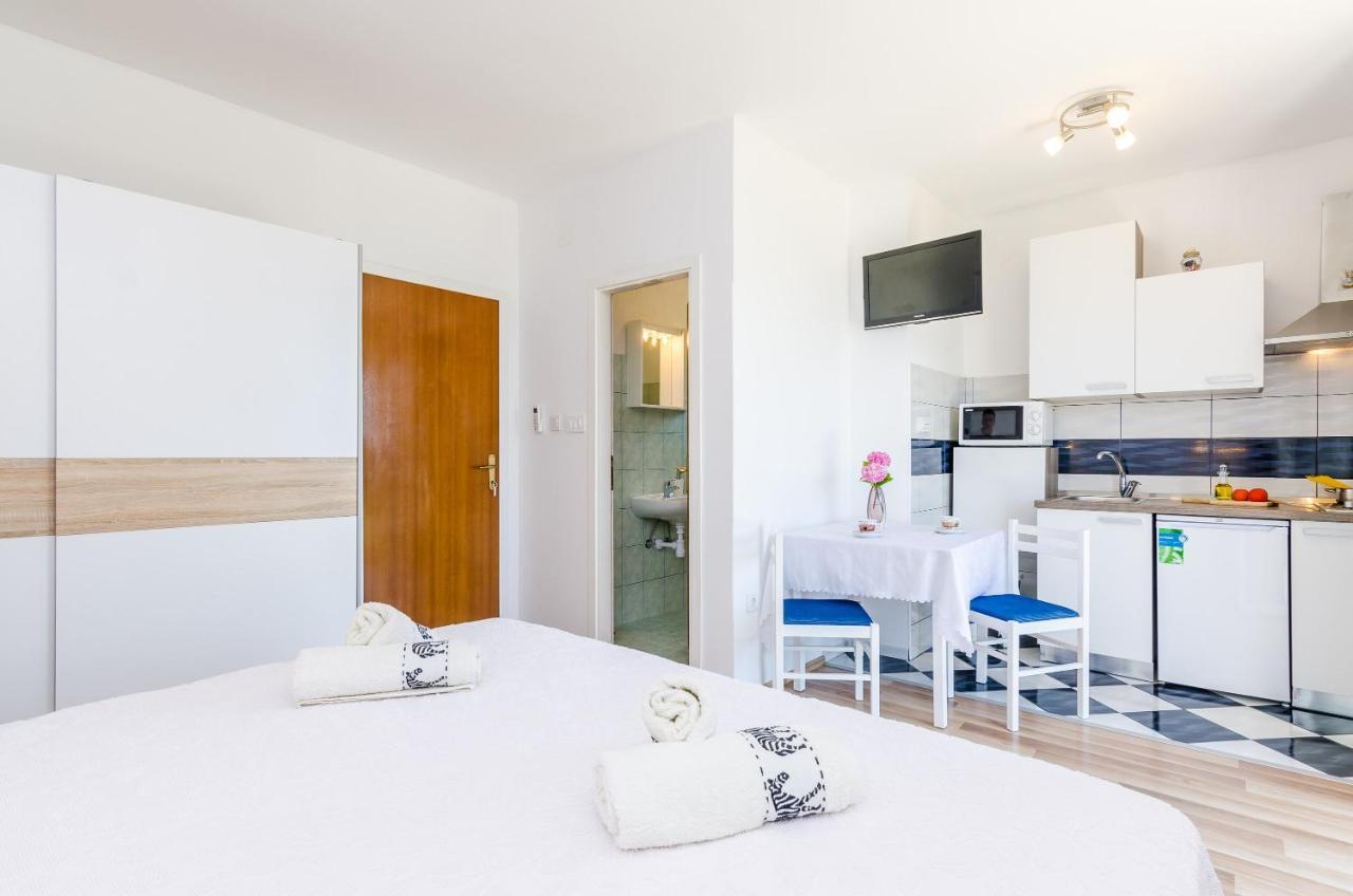 Apartments Cypress Sea Cove سلانو المظهر الخارجي الصورة